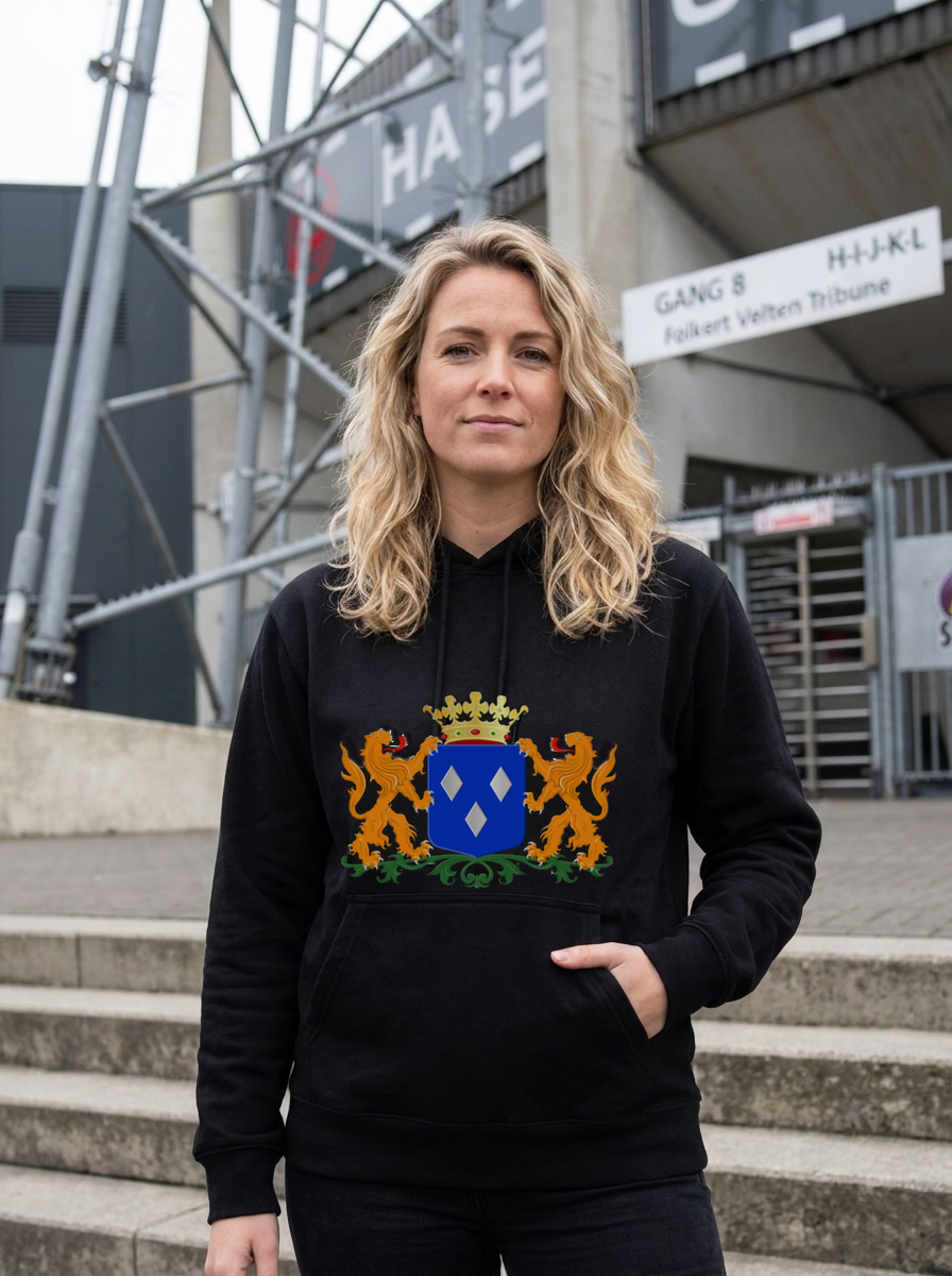Hoodie Almelo gedragen bij het stadion in Almelo