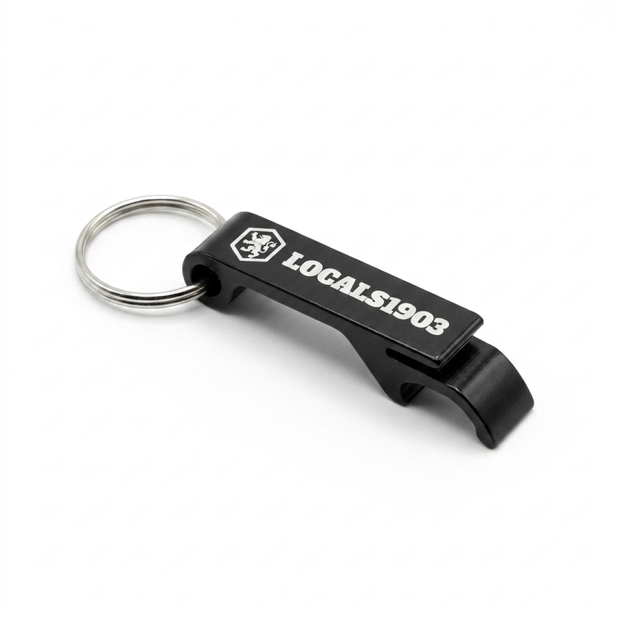 Sleutelhanger met flesopener LOCALS1903, productfoto op witte achtergrond