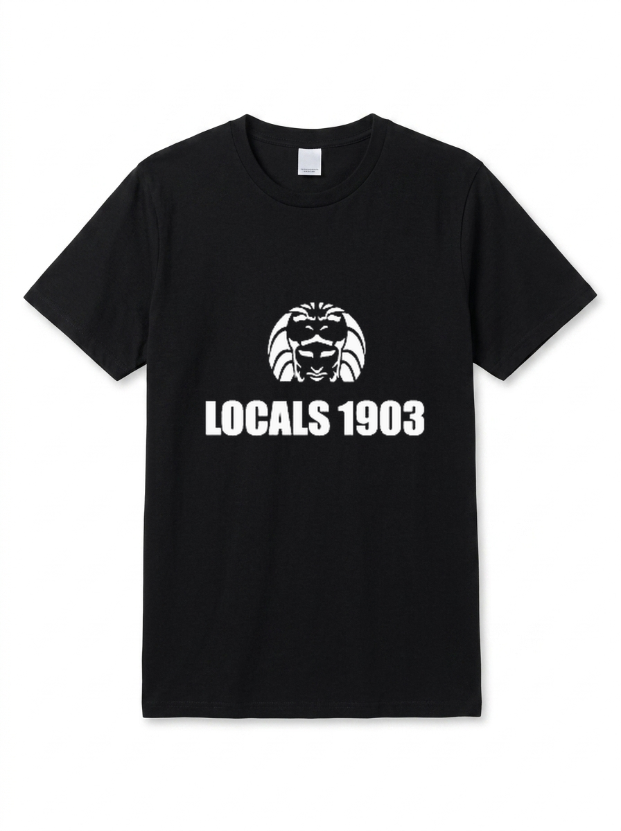 Zwart T-shirt met de LOCALS1903 leeuw op witte achtergrond